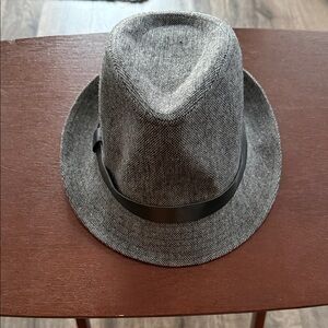 Karen Kane Gray Textured Fedora with Black Band